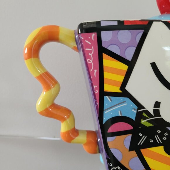 Romeo Britto Cat Teapot & Mugs - Picture 8 of 10